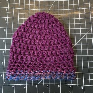 Crochet Hat (Newborn)